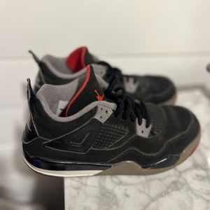 Jordan 4 “Bred”